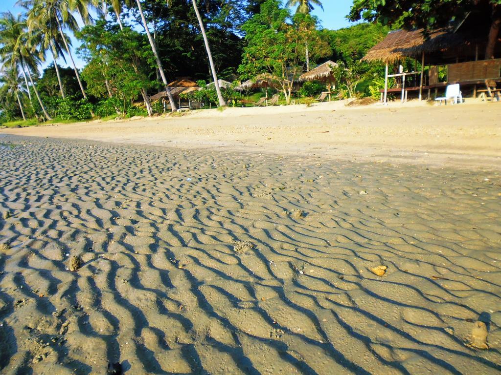 Tapik Beach Park Guest House El Nido Dış mekan fotoğraf